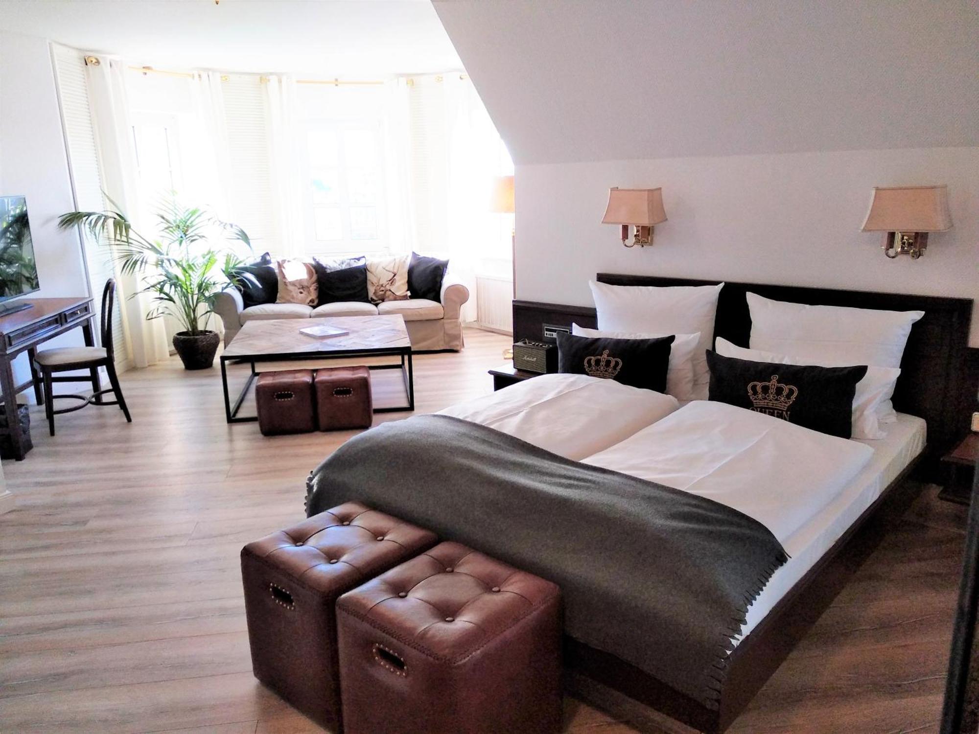 Krone Hotel 3*